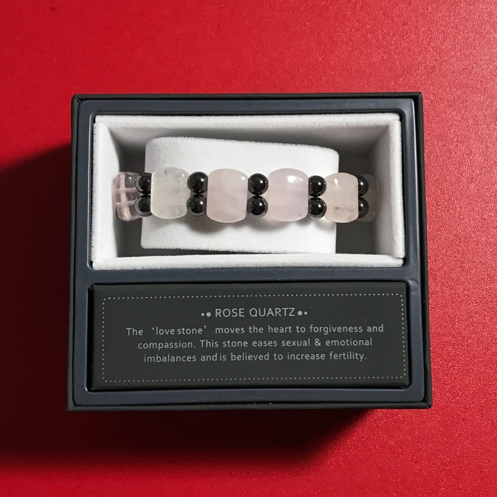 Earthbound bracelet rose quartz